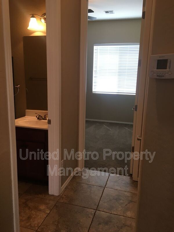 Building Photo - 6065 Haskins Ct