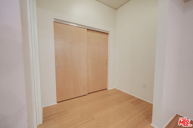 Building Photo - 1111 S Grand Ave