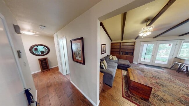 Building Photo - 9215 Hunters Trace E