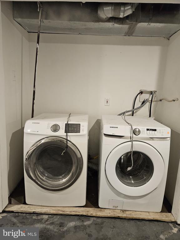 Building Photo - 423 N 52nd St