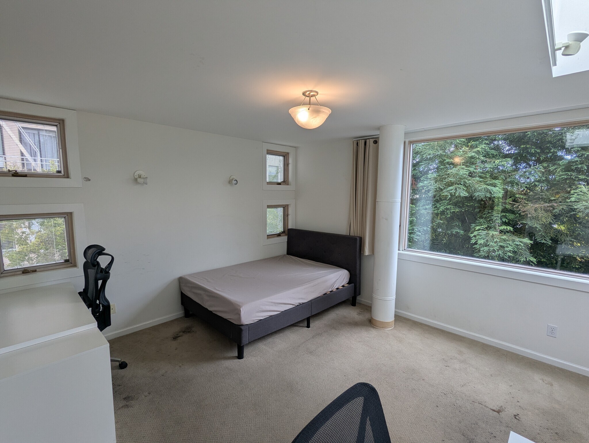 Master bedroom - 2346 Cedar St