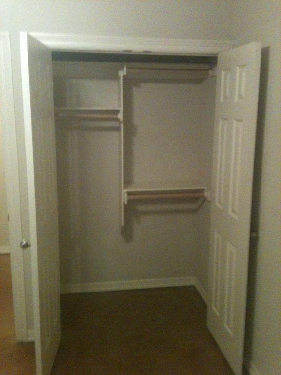 Building Photo - Perfect Rental Home