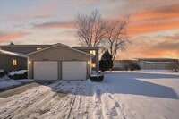 Building Photo - 2755-2761 Scarlet Oak