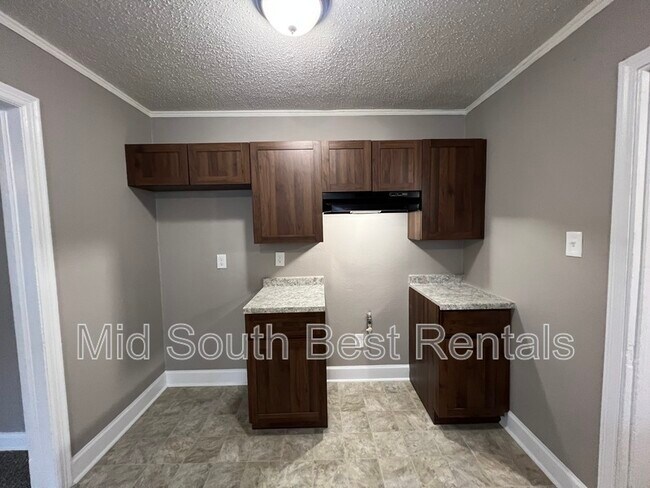 Building Photo - 1231 Meda St