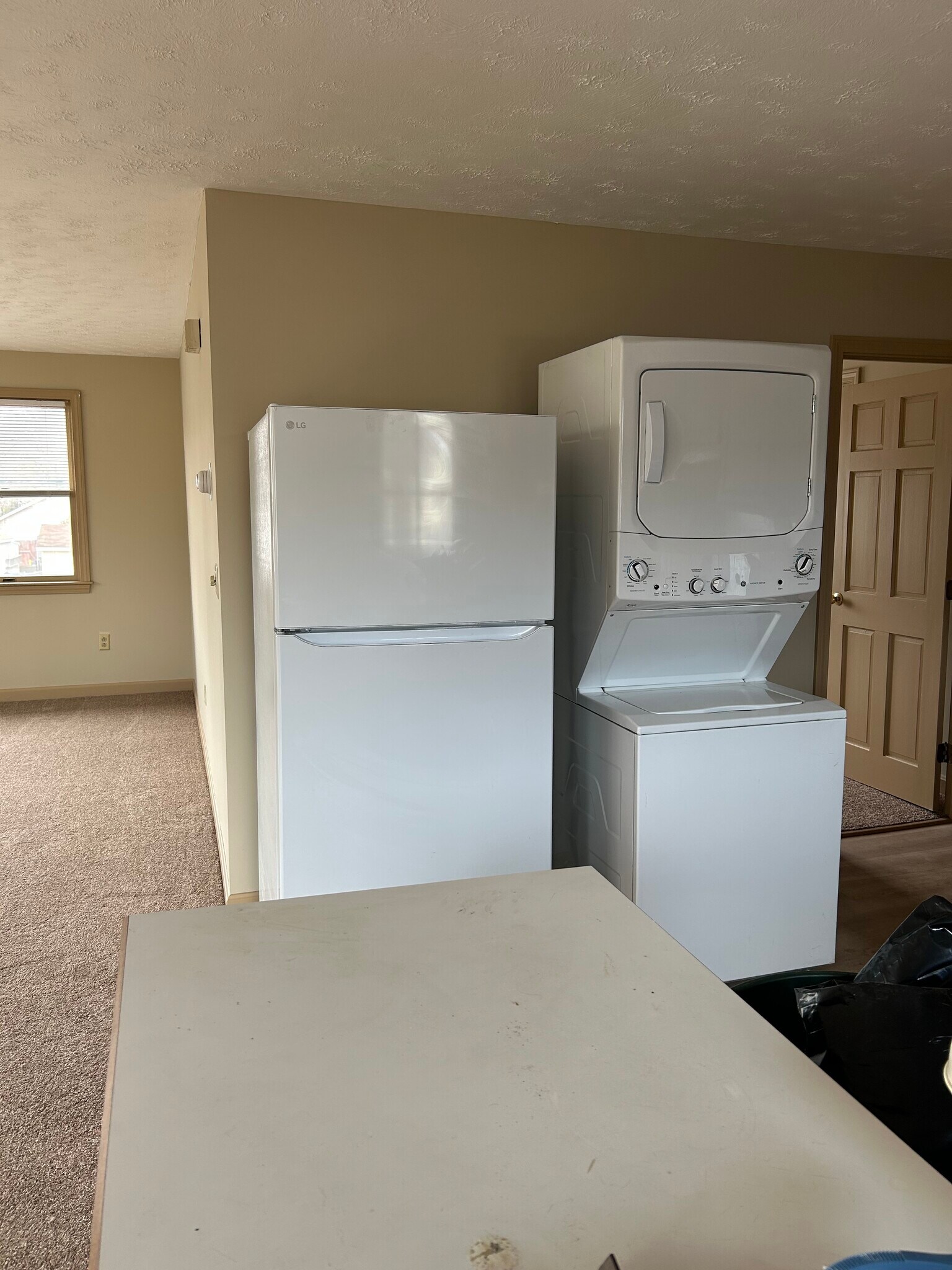 Building Photo - 325 Porter St