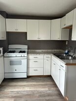 Building Photo - 669 Price St