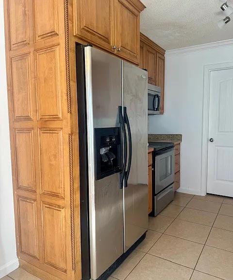 Building Photo - 5275 Branch Point Dr