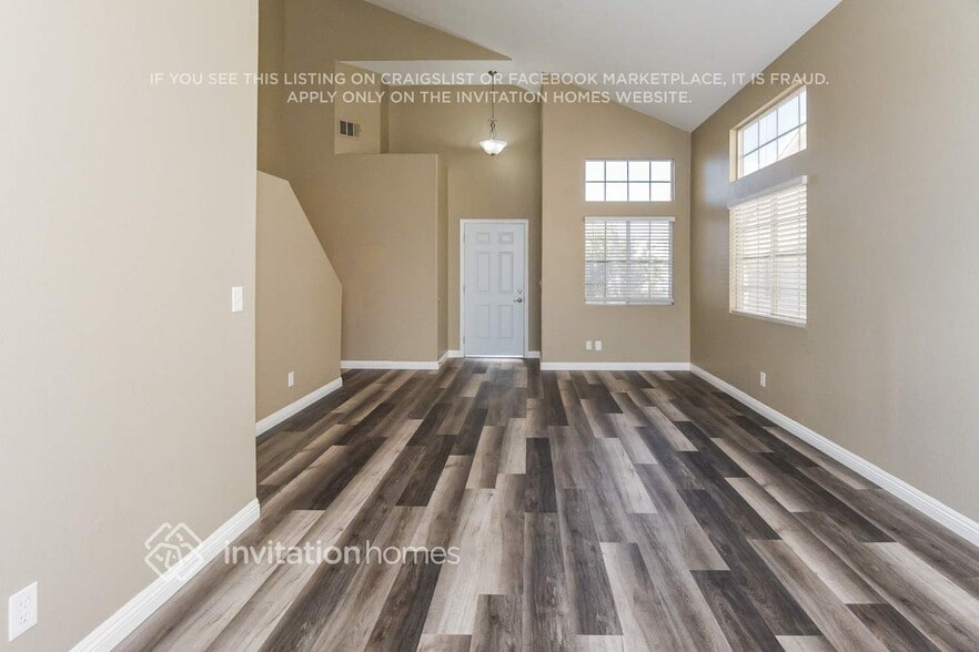 Building Photo - 2055 Pescara Ct