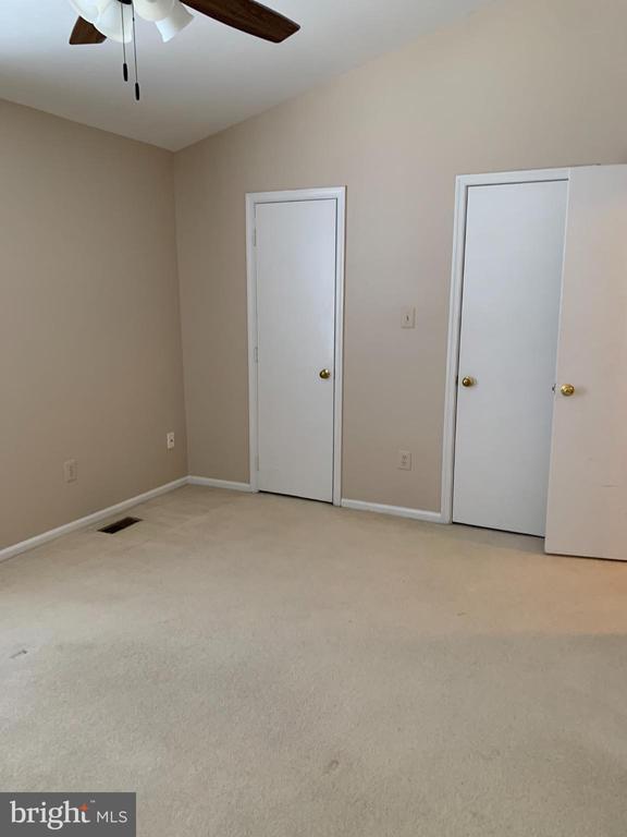 Building Photo - 300 Sedgemoor Square