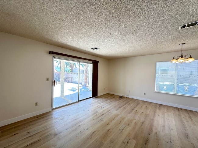 Building Photo - Desert Breeze Amd