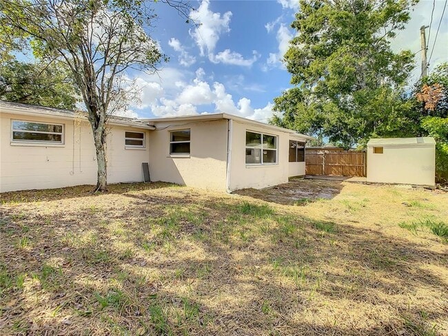 Building Photo - 5319 Drift Tide Dr