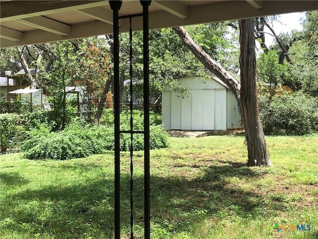 Building Photo - 1175 Canyon Dr