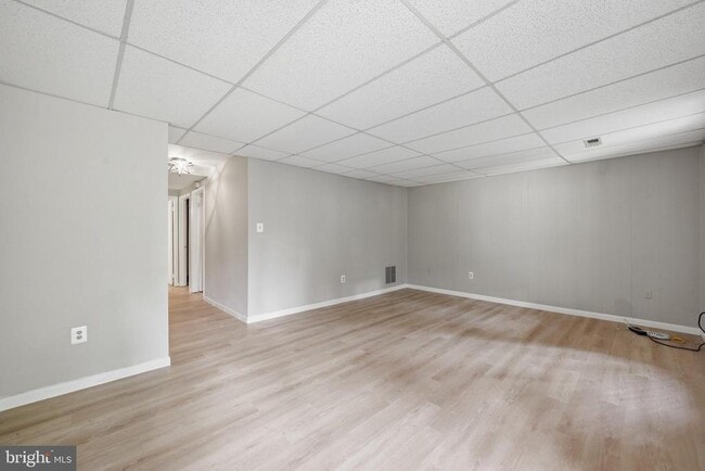 Building Photo - 15622 Cliff Swallow Way