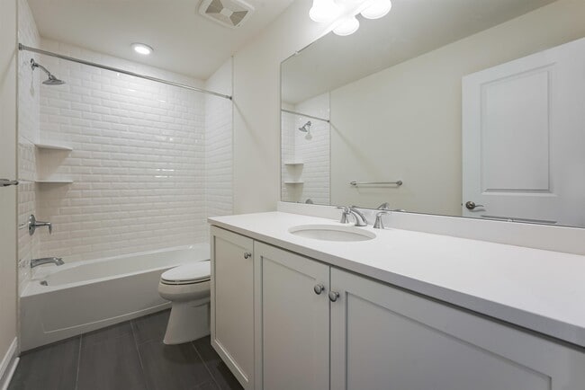 Building Photo - 22 Silent Nest Wy