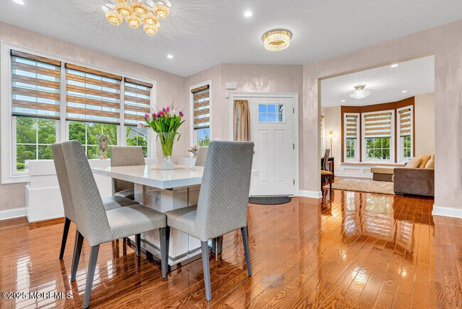 Building Photo - 47 McCormick Ave N