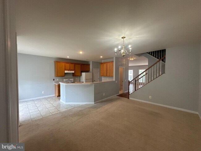 Building Photo - 45760 Smoketree Terrace