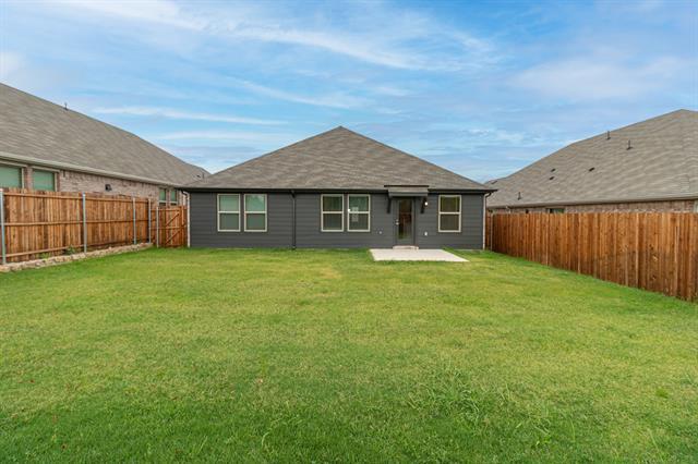 Building Photo - 2210 Gustavus Dr
