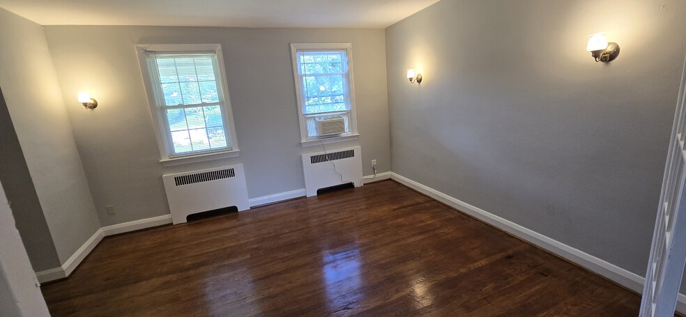 Building Photo - 6A N Beaumont Ave