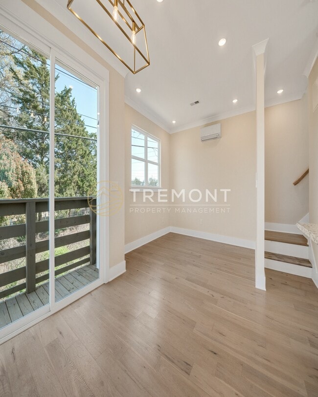 Building Photo - 1215 J Andrews Pl