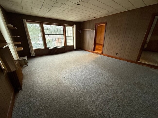 Building Photo - 931 Worcester Rd