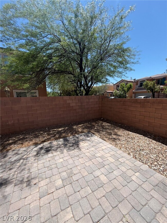 Building Photo - 7969 Valladolid Ave