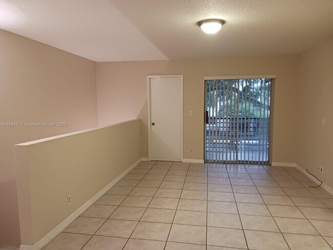 Building Photo - 301 Gardens Dr