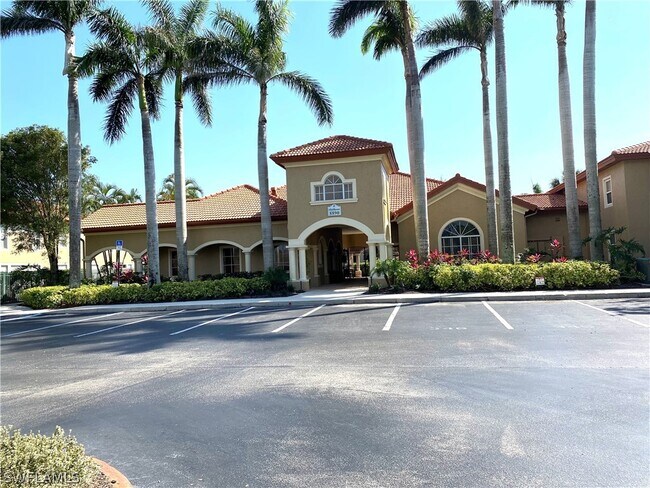 Building Photo - 8861 Colonnades Ct W