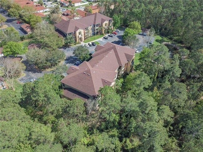 Building Photo - Gorgeous 2/2 condo for rent next to Waterford Lakes Town Center and UCF.