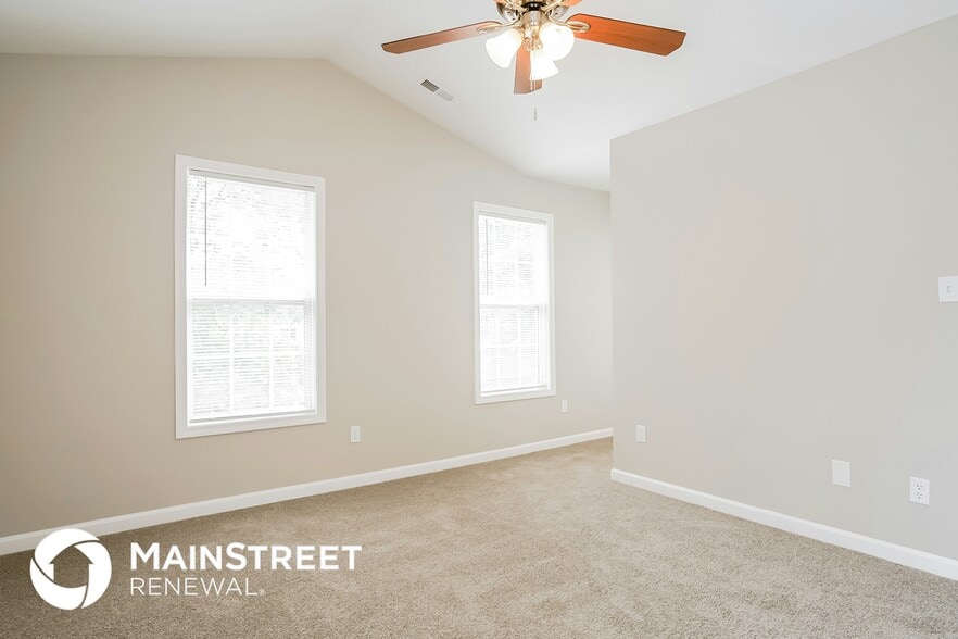 Building Photo - 4917 Windblown Ct