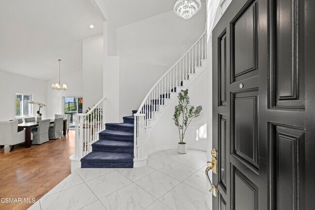 Building Photo - 287 Golden Fern Ct