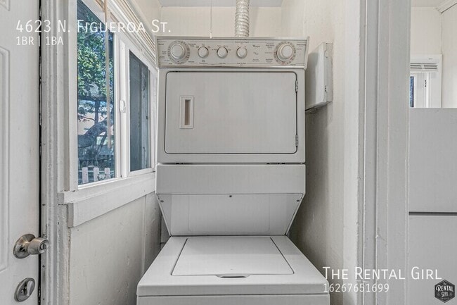 Building Photo - 4623 N Figueroa St