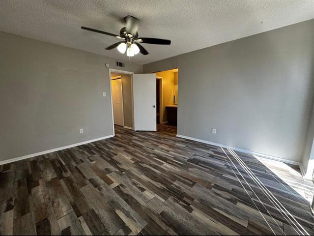 Building Photo - 6329 Walraven Cir