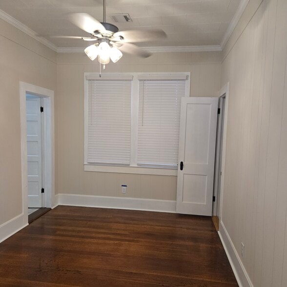 Building Photo - 206 Roosevelt St