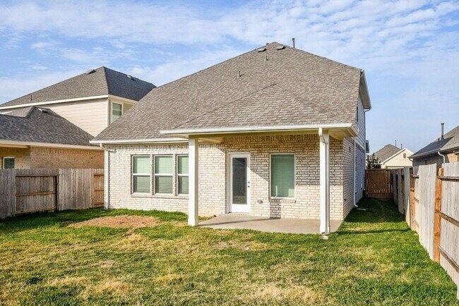 Building Photo - 21631 Coral Mist Dr