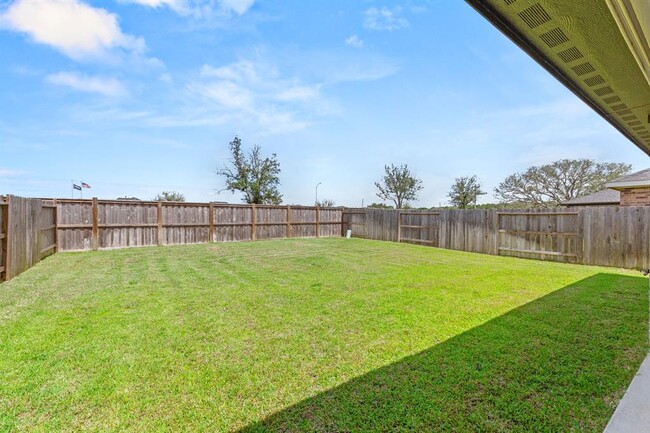 Building Photo - 4918 Pne Hvn Ln