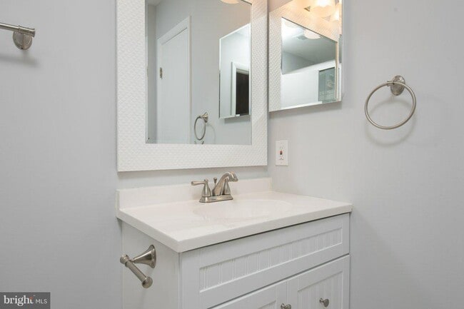Building Photo - 7840 Liberty Springs Cir