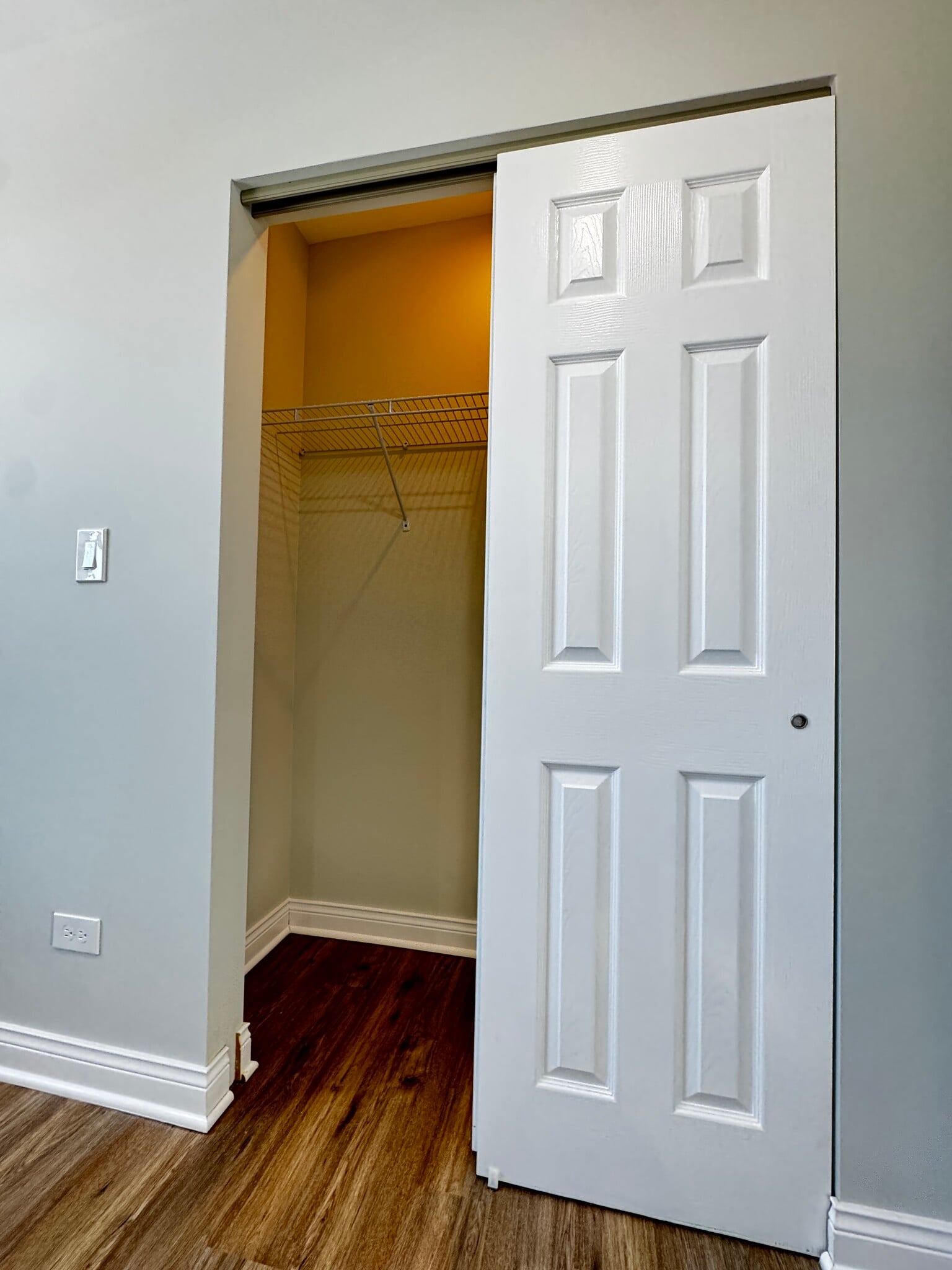 Building Photo - 6807 S Paulina St