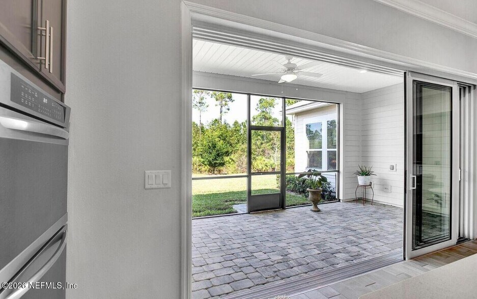 Building Photo - 489 Caribbean Pl