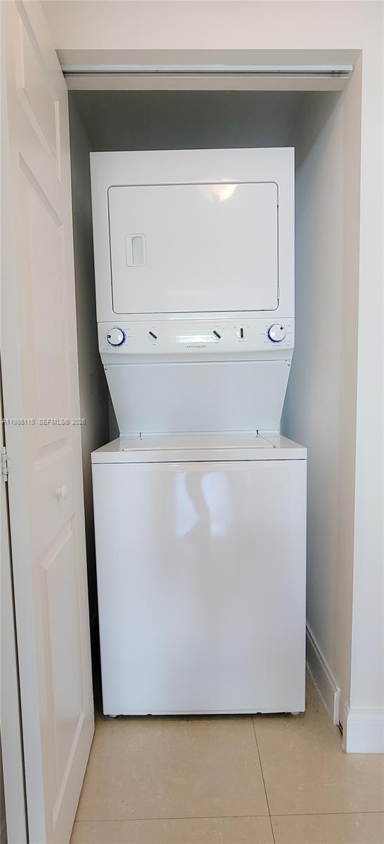 Building Photo - 140 S Dixie Hwy