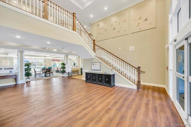 Building Photo - 3 Meadows Ln