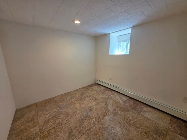 Building Photo - Charming Brick Home In Cliffside Park - No...