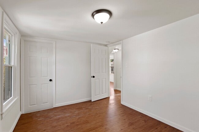 Building Photo - Coming Soon- Charming 2 Bedroom, 1.5 Bath ...