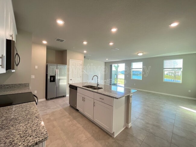 Building Photo - 2536 Sweet Viburnum Wy