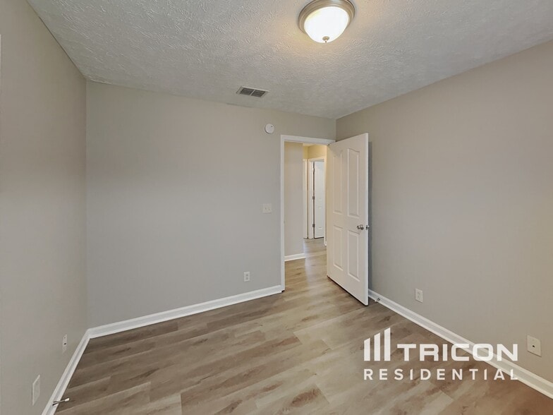 Building Photo - 1224 Ballater Dr