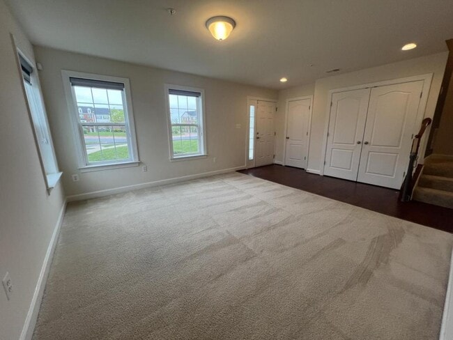 Building Photo - 2101 St Josephs Dr