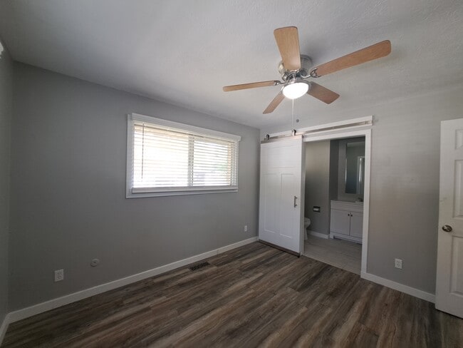 Building Photo - 775 S 2100 E