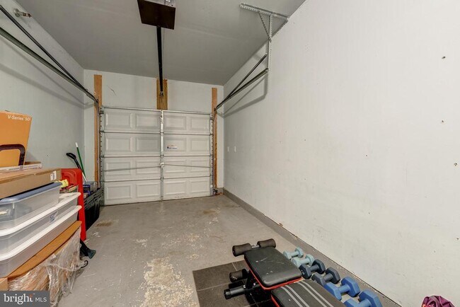 Building Photo - 42461 Rockrose Square