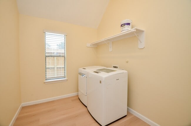 Building Photo - 26602 Boulder Cove Ct