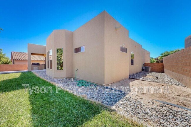 Building Photo - 4701 Cayetana Pl NW