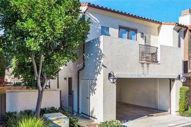 Building Photo - 82 Vintage